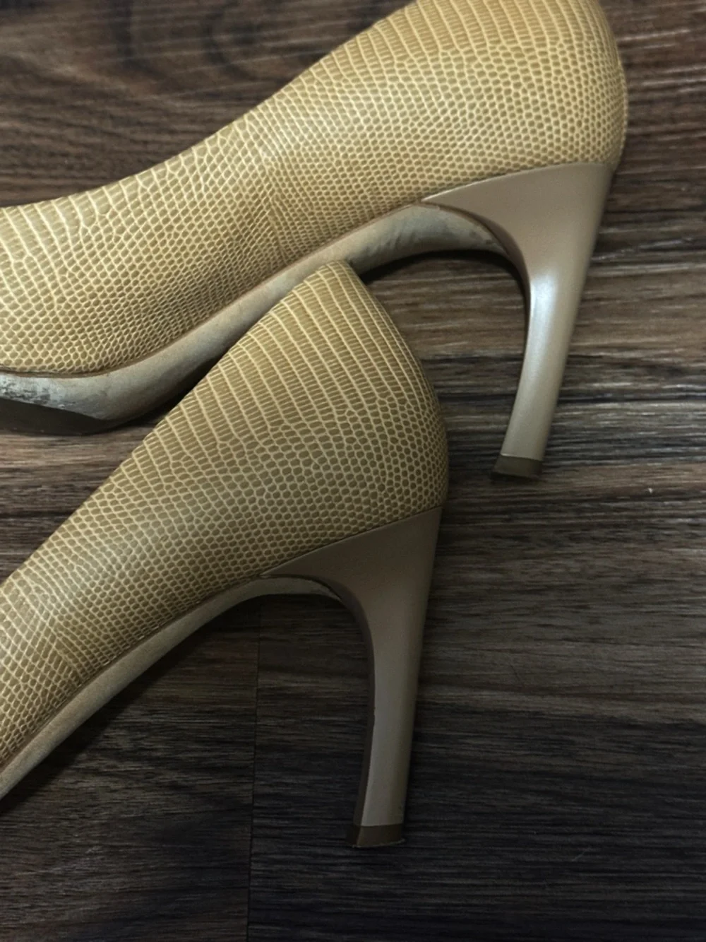 M.M.LaFleur Ginger Pumps - Embossed Lizard in Wheat EU 39.5/US 8.5/9 - Picture 6 of 12